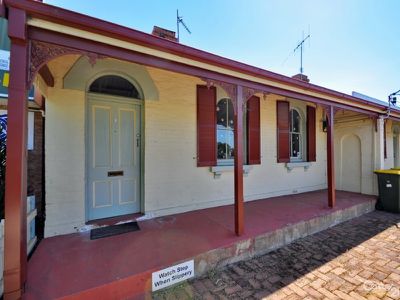 44  Cobra Street, Dubbo