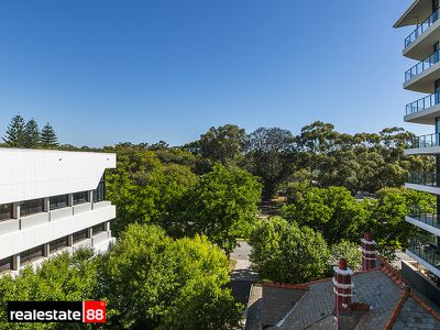 30 / 34 Kings Park Road, West Perth