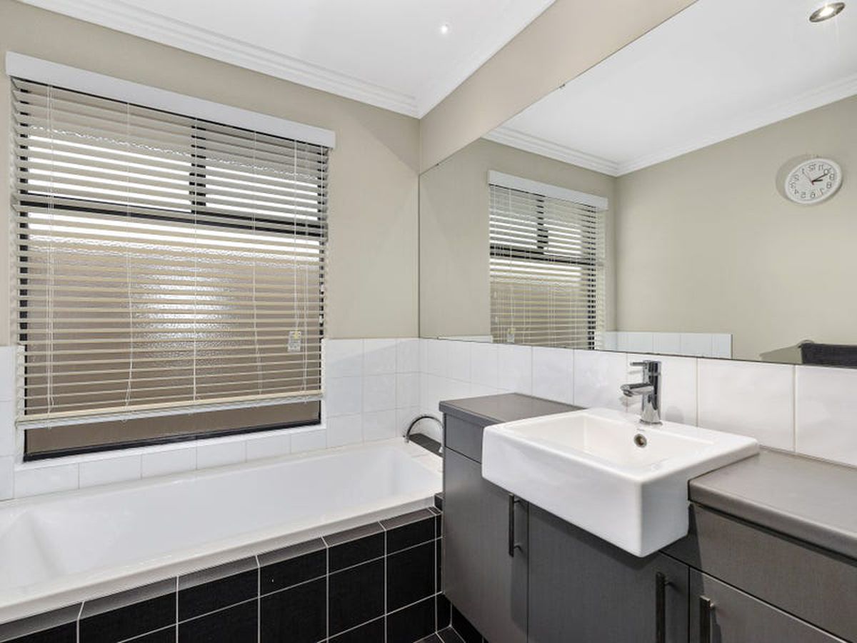 1 Kinsale Parkway, Canning Vale