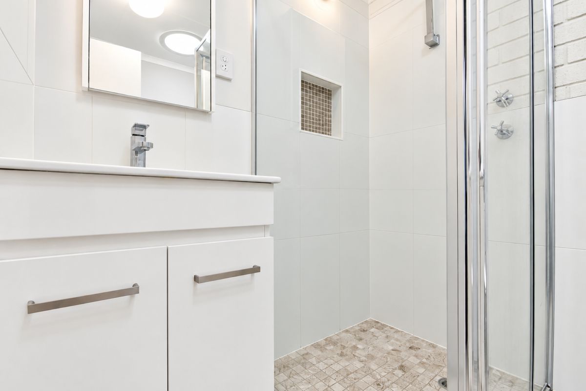 6 / 1 Noble Parade, Dalmeny