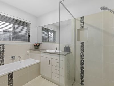 50 Foxwood Circuit, Wakerley