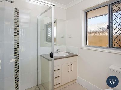 24 James Close, Ormeau