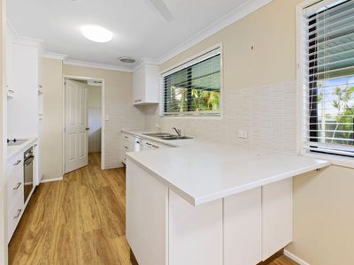 44 Jardine Drive, Springwood