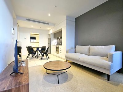 2618 / 555 Swanston Street, Carlton