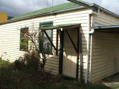 2 Sale Street, Huonville