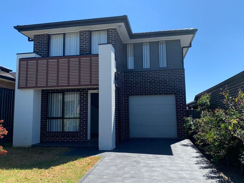 10B Warrigal Street, Gregory Hills