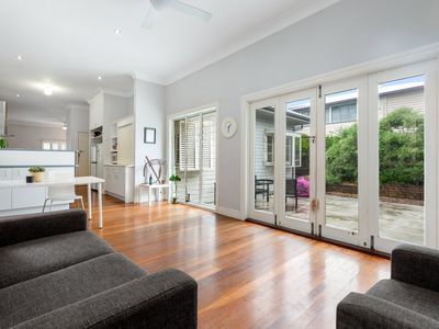 34 Hunter Street, Greenslopes