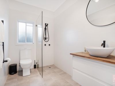 53 Main Road, Toukley