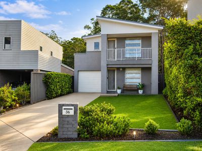 36 Corymbia Street, Croudace Bay