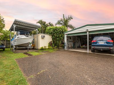 2 BRAGGAN STREET, Gailes