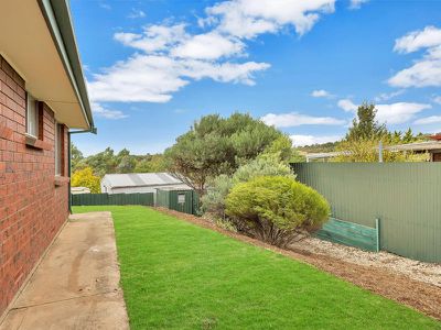 26 Featherstone Drive, Huntfield Heights