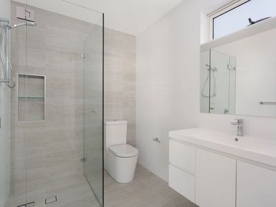 1 / 8 Minnibah Circuit, Forster