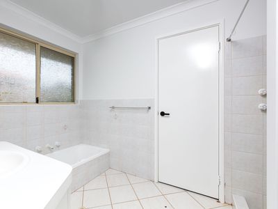 a / 18 Seashore Mews, South Bunbury