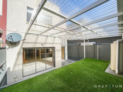 22 Jolimont Street, Caroline Springs