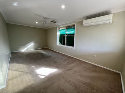 99 Baird Drive, Dubbo