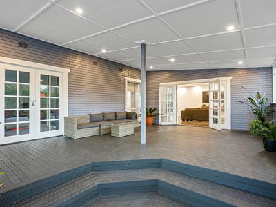 20 Prince Edward Drive, Dapto