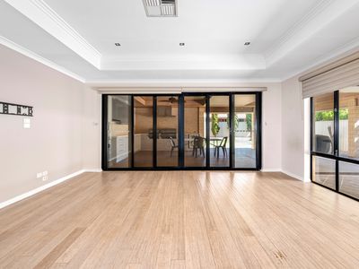 21 Henderson Drive, Somerville