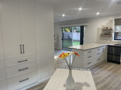 72 Blumer Avenue, Griffith