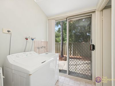 2 Wallaby Place, Brookdale