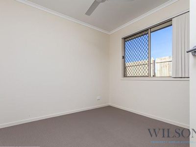 2 / 87 Greens road, Griffin
