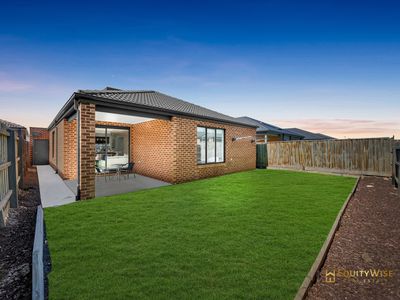 15 Furness Close, Wyndham Vale
