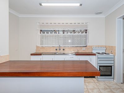 13 Mimosa Court, Kelmscott