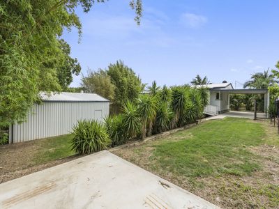 10 Stanley Street, North Booval