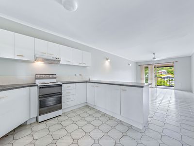 6 / 5 Border Drive, Cannonvale