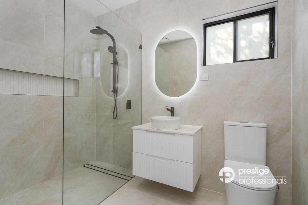 3 / 5 Elouera Crescent, Moorebank