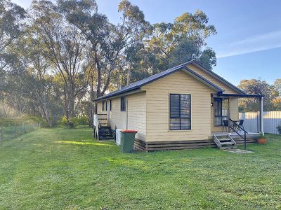 50 Peach Street, Mandurama