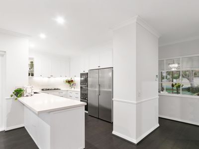 2 Craig Place, Winthrop