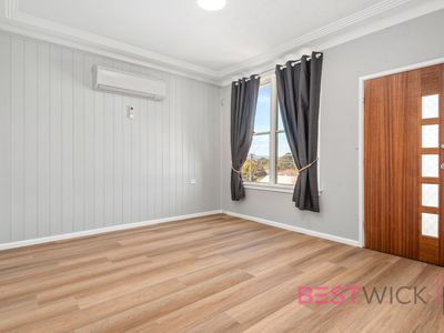 11 BEDDIE STREET, West Bathurst