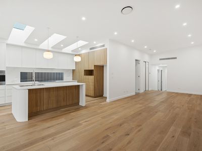 206 Jacaranda Avenue, Figtree