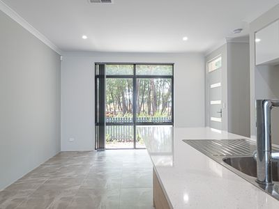 9 Ficus Lane, Forrestfield
