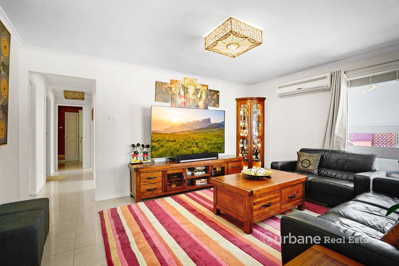 25 & 25A Adelphi Crescent, Doonside