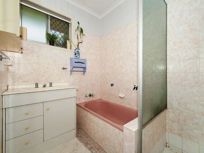 15 Maple Street, Kingston