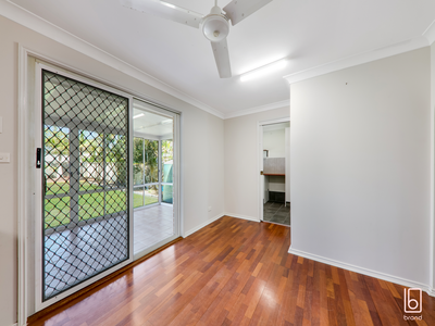 11 Fourth Avenue, Toukley