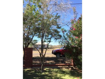 107 Falcon Street, Longreach