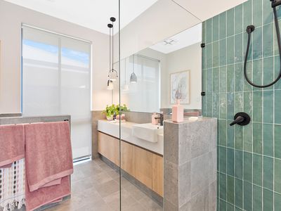 15 Boudicca Drive, Forrestdale