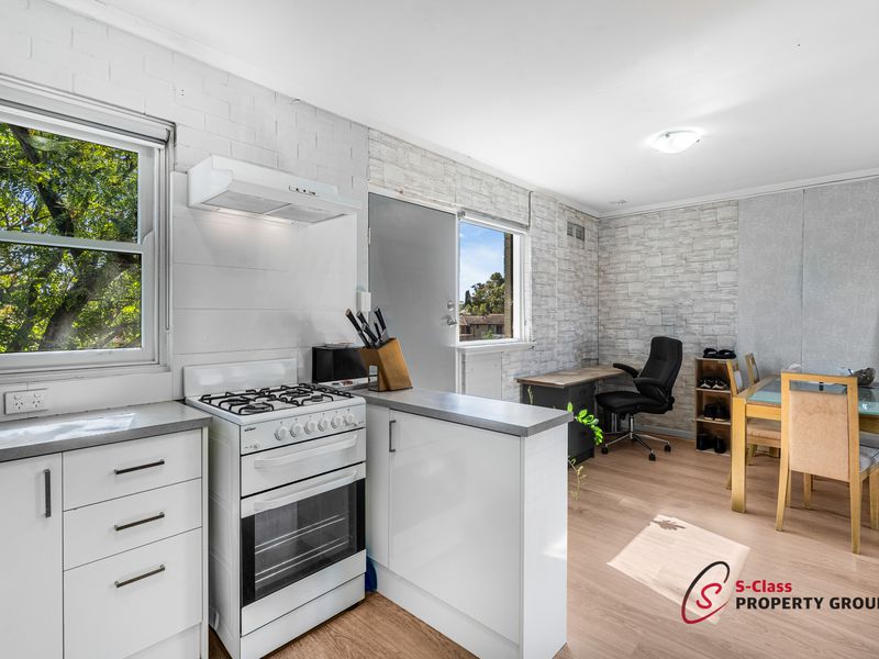 15 / 248 Labouchere Road, Como