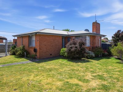 10 Archer Crescent, George Town