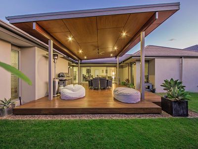 26 Esk Cr, Wakerley
