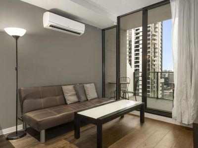 1708B / 11 Rose Lane, Melbourne