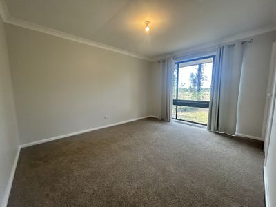 8 Gidgee Road, Dubbo