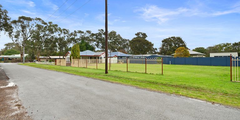 59 Saxon Street, Euroa