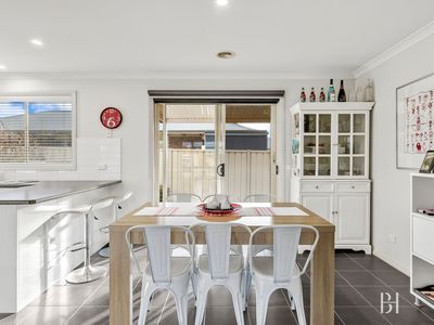2 Geoffrey Court, Kilmore