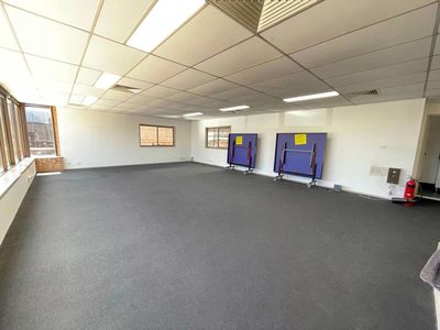 Level 1, Unit 2 / 25 Bearing Road, Seven Hills