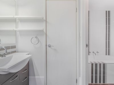 42 Carlton Road, Campbelltown