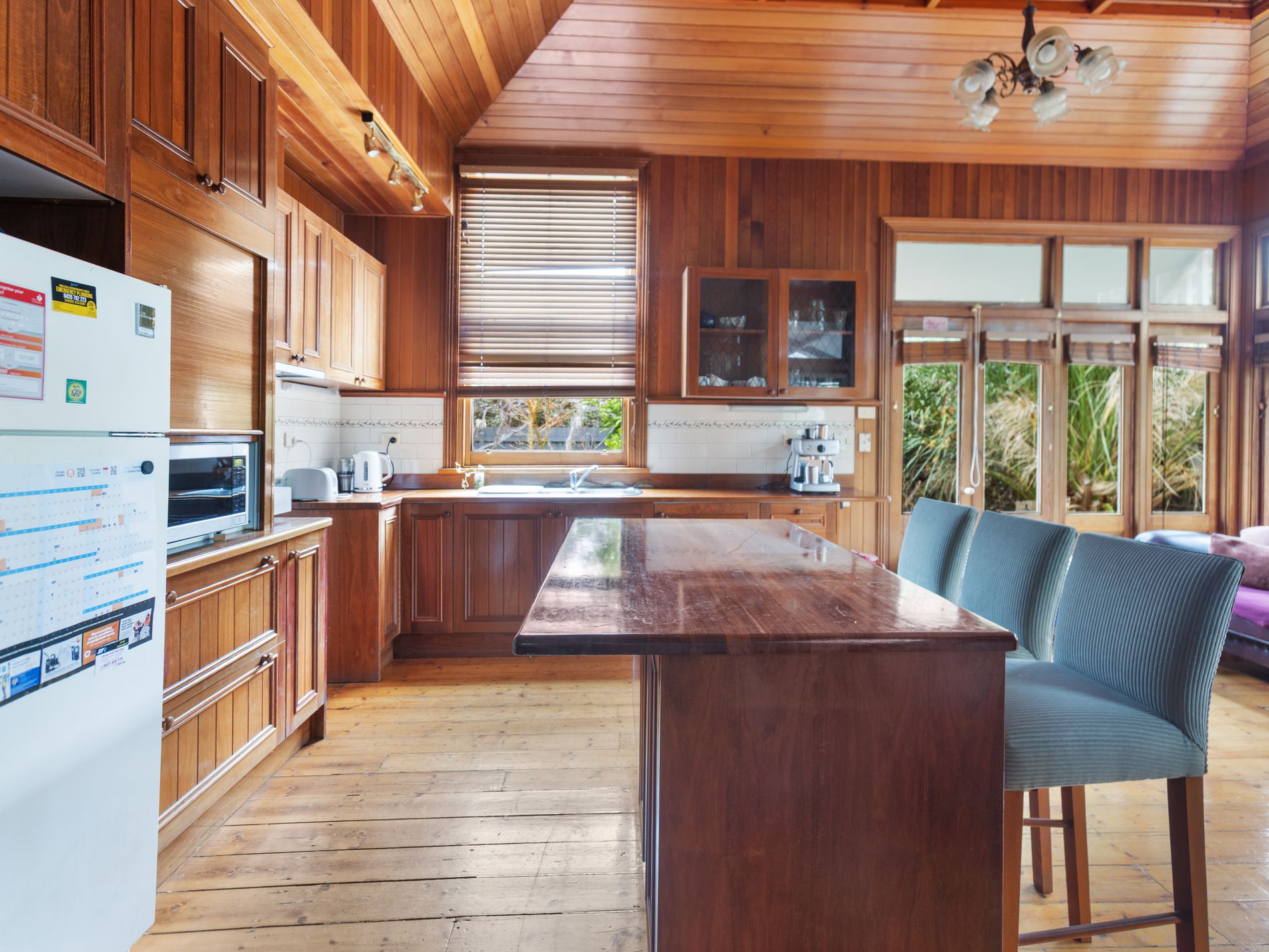 6 Esplanade, Williamstown