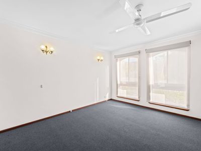 33 Bursaria Crescent, Ferndale